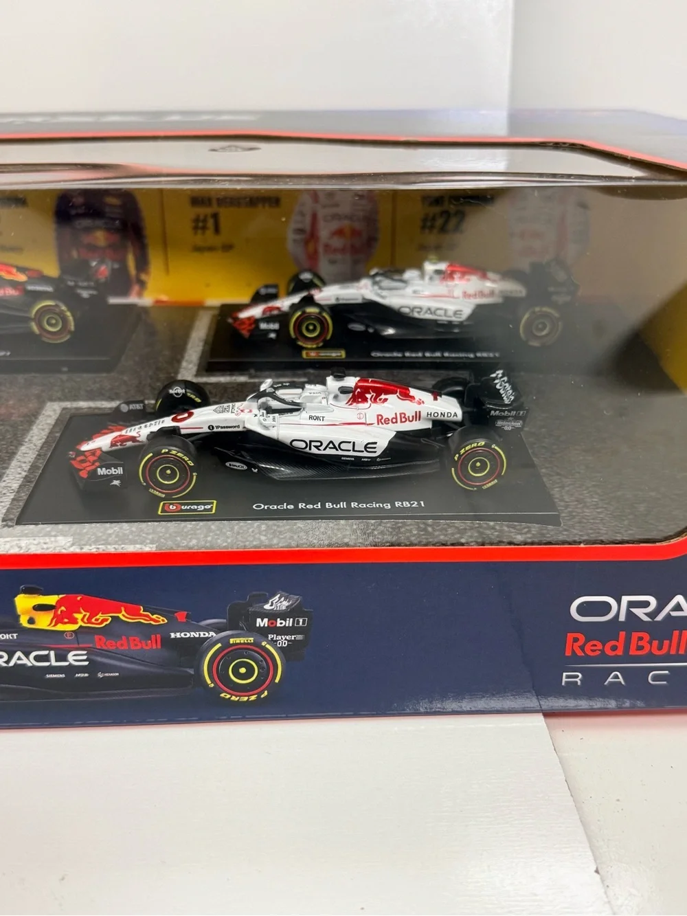 Oracle Red Bull RB20 Die-Cast Toy Car - Black & Red